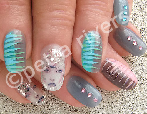 Nailart Face und Trkis, Taupe, Grau und Rosa plus ein bischen Glitzer und Strasssteine